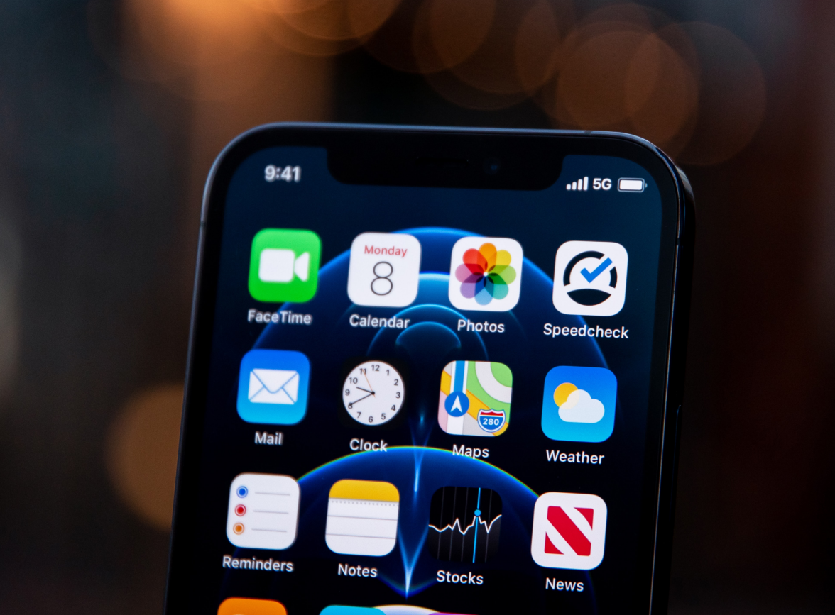 建瓯苹果手机维修分享为什么 iPhone 12 在冬季会自动关机 